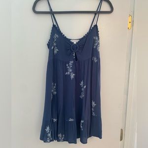 Blue floral sundress 💙🦋👗